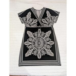 NY Collection Women’s 2XL Black & White Medallion Shift Dress